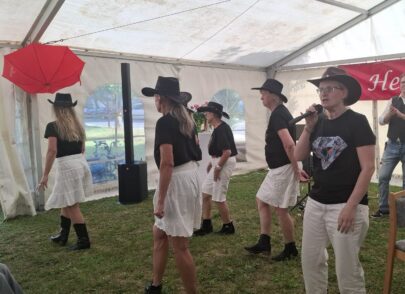 Squaredance Squaredance