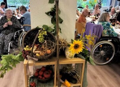 Herbstliche Deko im Festsaal